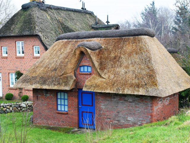 découvrez le charme intemporel d'une maison en pierre, alliant authenticité et élégance. explorez nos conseils pour rénover, décorer et profiter pleinement de votre espace en pierre.